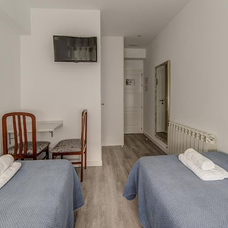 Hostal Lar Ξενοδοχείο Burgo Εξωτερικό φωτογραφία